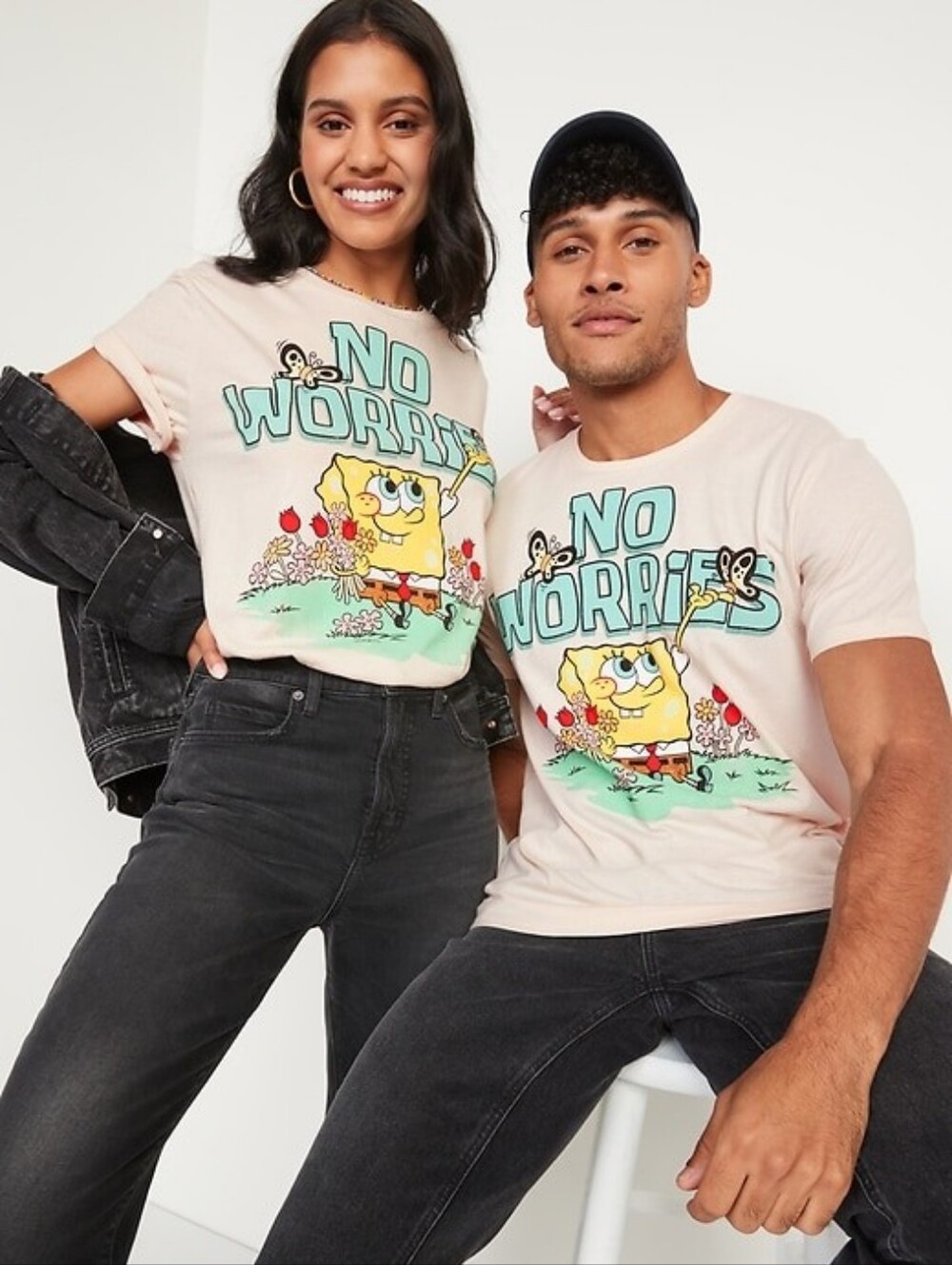 Old Navy Unisex Cream SpongeBob "No Worries" Graphic Tee Size XL